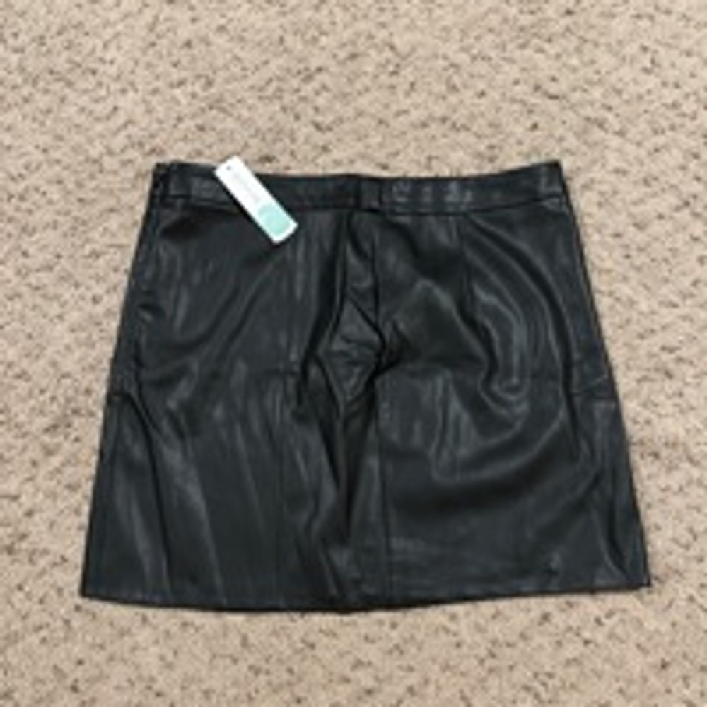 Women's BB Dakota Steve Madden Faux Leather Skirt Size 14 Black